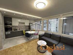 Blok 22 lux namešten stan ID#1611