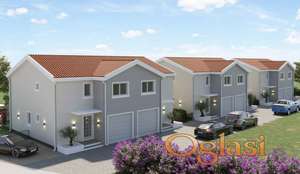 Prodaja gradskih kuca u Radanovićima