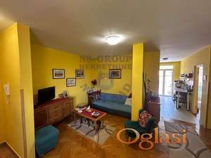 Odlican troiposoban duplex na Podbari