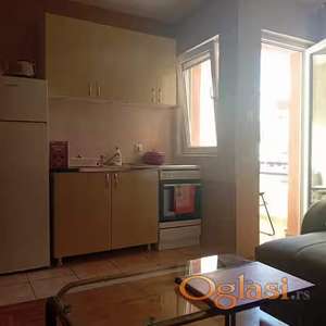 Nameštena garsonjera, Podbara, 30 m², gradsko grejanje