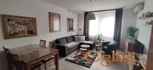 ODLIČAN DVOOSBAN STAN U KISAČKOJ ULICI - USELJIV OD 01.04.