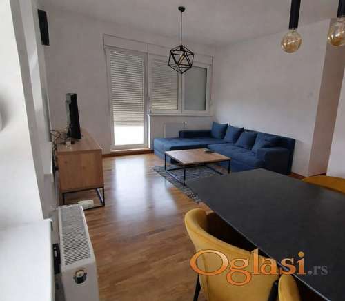 Fotografija stana 1 od 8