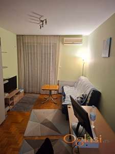 PRODAJA GARSONJERE NA TRAŽENOJ LOKACIJI, GRBAVICA