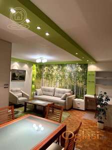 Izdavanje stanova Novi Sad – trosoban stan 86 m², odlična lokacija, Narodnog fronta, gradsko grejanje, terasa, lift