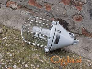 Brodska industrijska lampa