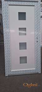 PVC ULAZNA VRATA DECCO 6. komorna na lageru u STAROJ Pazovi, NOVO !