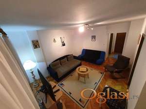 Dvosoban namešten stan