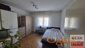 SATELITSKA PIJACA, 33m2, Jednosoban, Funkcionalan