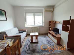 NOVI SAD - ZELEZNICKA STANICA - 29m2 - 250 evra