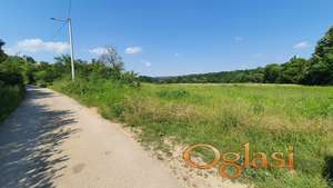 PRELEP PLAC IZMEĐU AVALE I KOSMAJA NA ASFALTU 95ARI