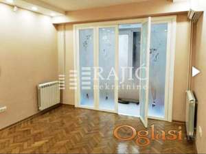 Izdato!Skadarlija,Cetinjska,60m2,3.0+lođa #3678