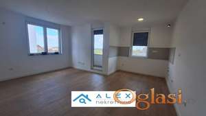 Odličan nov četvorosoban stan