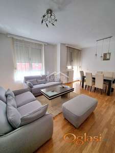 Zvezdara-Crveni krst sa dva garažna mesta ID#25001