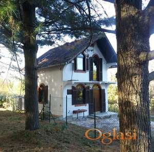 Jelova Gora, Gostinica, kuća sa zemljištem