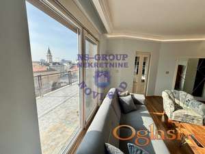 Odličan trosoban stan u centru Novog Sada.