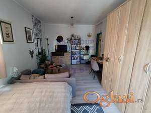 Garsonjera na Grbavici