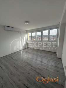 Izdaje se odličan, trosoban stan u centru Niša, 72m2