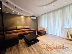 STAN - NOVI SAD - LIMAN 4 - 52m2 - 180000 evra