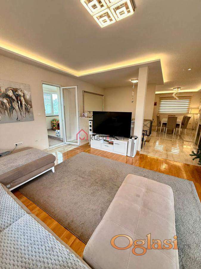 Nov. Lux. furnished. 140m2 + 15m2+ Parking — photo