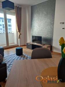 PRELEP JEDNOIPOSOBAN STAN NA NOVOJ DETELINARI