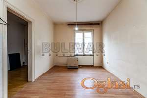 Salonski stan na Paliluli 76m2