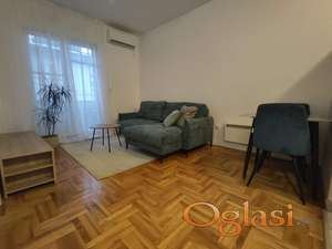 Lepo opremljen stan u Mirijevu