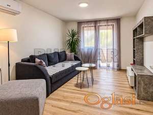 Trosoban stan u kući, Igmanska, 90m2