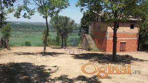 Otvoren pogled sa placa - Gradjevinski !!!