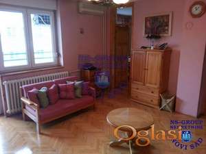 95m2 Cetvorosoban stan na Podbari