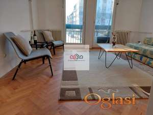 GRBAVICA JEDNOSOBAN STAN SA PARKING MESTOM 350 EURA