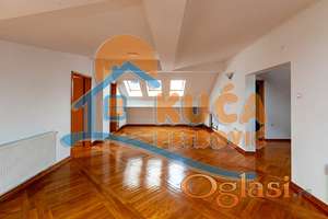 Odličan komforan trosoban stan 124m2, centar - kod Dušanovog bazara, 2.sprat