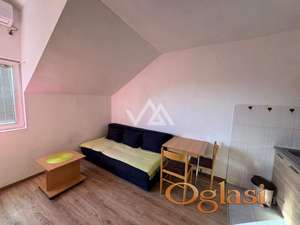 Garsonjera 21 m², Žarkovo - Beograd