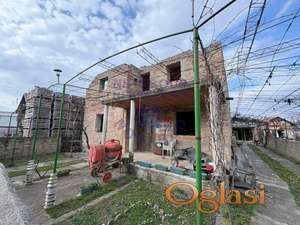 Kuća u sirovom stanju u Rumenci