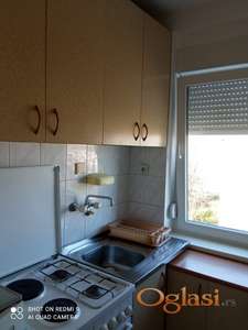 Lep renoviran stan u Omladinskog pokreta