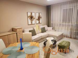 MODERAN DVOSOBAN STAN 45m2, DVORIŠNO ORIJENTISAN – ADAMOVIĆEVO NASELJE