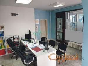 Novi Sad, Centar - ulični lokal u blizini pešačke zone 