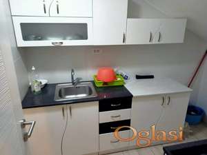 Novo Naselje,stan sa novijim nameštajem 220e