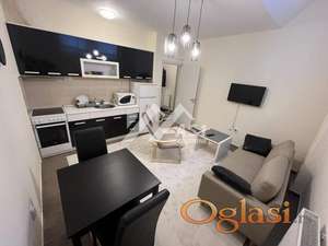 Izdajem LUX jednoiposoban nov stan na Grbavici !!! ID#5056