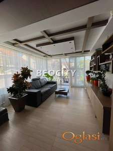 Novi Sad, Lipov Gaj, Ivana Boldižara, 4.0, 190m2