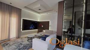 Prestigious Dedinje Home with Yard and Garages