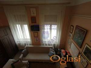 Četvorosoban stan na Socijalnom 98m2