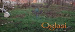 Na prodaju plac na lepoj lokaciji.