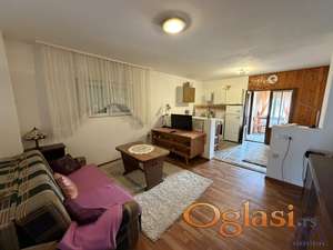 Stan,NOVI SAD,SALAJKA,kv: 54, € 250, ID: 9101957
