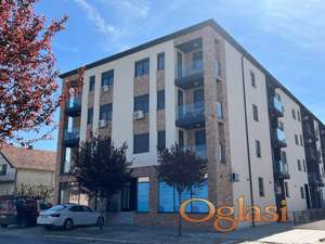 Izdajem jednosoban stan u centru