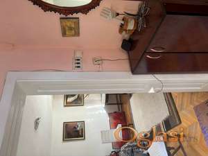 Izdaje se kuca na Trosarini, jednoiposobna, prvi sprat