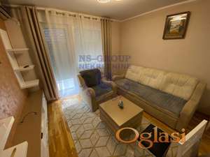 Odlican trosoban stan na Petrovaradinu