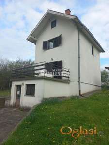 Ušuškana kuća na 10 ari – savršena za porodični dom ili vikendicu ID#2143