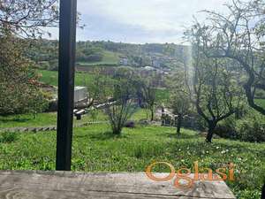 527038-Plac u neposrednoj blizini Bukovačkog puta.