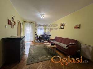 Dvoiposoban stan na Socijalnom