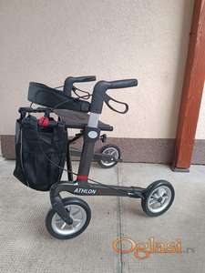 Karbonska kvalitetna hodalica za niže osobe ili decu